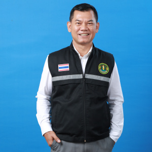 นายวีรศักดิ์ บุญเชิญ รองอธิบดีกรมส่งเสริมการเกษตร (สำหรับคัดเลือก)