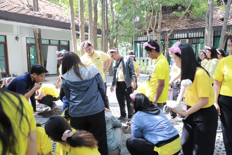 MANAS (429)