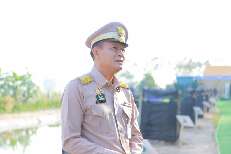 2C2EA28F-0FEA-40EF-B0CC-8BA90D923905