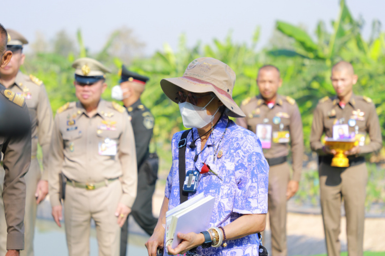 68B16985-AAEA-42FE-BE5D-D4C73EDF5487