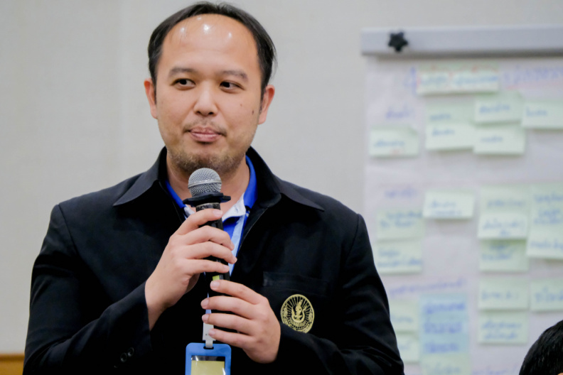 AIIR8322