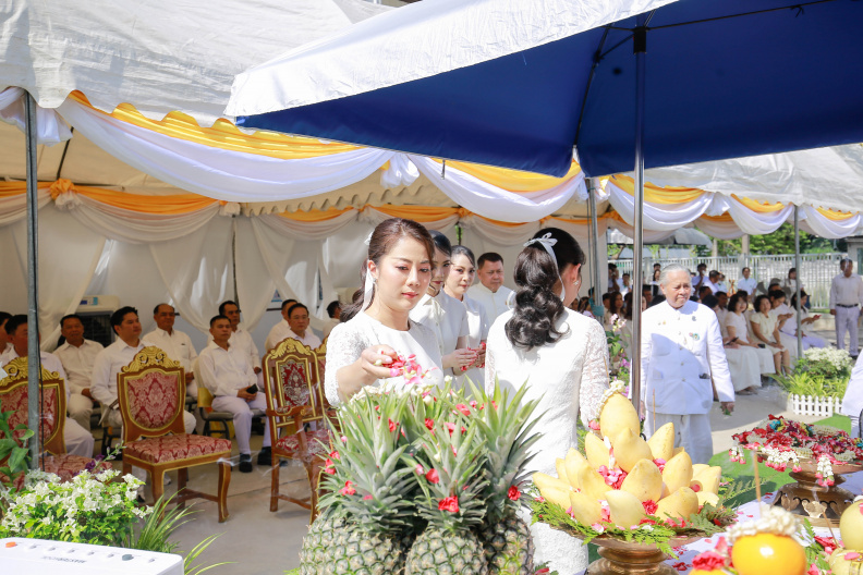  MG 1015