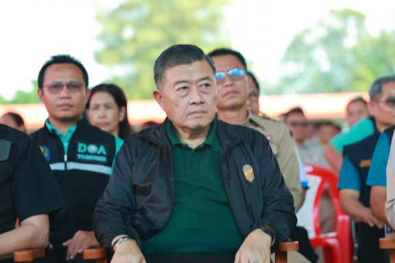 8DEAFAAE-8253-453E-9C0B-4E6A32B8584D