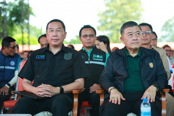 64C21B21-162D-46C8-92AA-75C217FCFC05