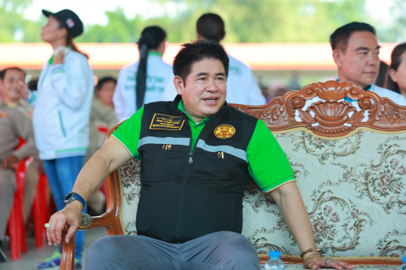 615E5A07-2BAA-459A-9BC1-222A8A322AD2