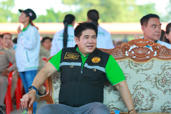 39AE02AF-CD7D-4AE8-BD8C-89DD8AC48F28