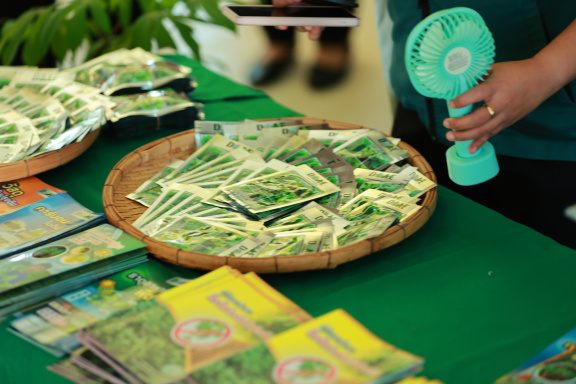 53BF0E68-1665-4B86-8C76-959E0662C899