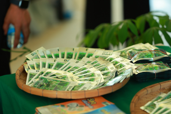 3D810398-608A-419F-B702-6A96268FF8B9