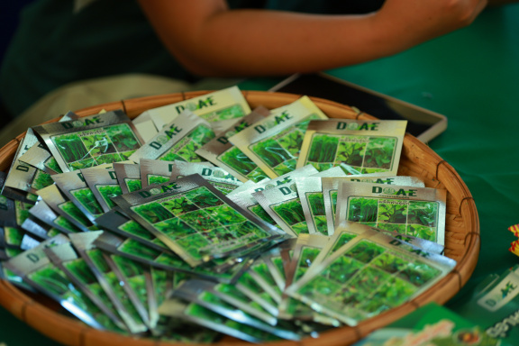 63951BEA-BC6C-45F6-A737-4F010DA1423E