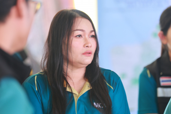 4D37402A-8F44-4B9A-A8A0-23208D62F297