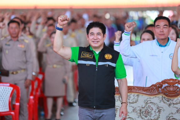 3DC86CAC-5919-4FA0-A07C-03D005E24272