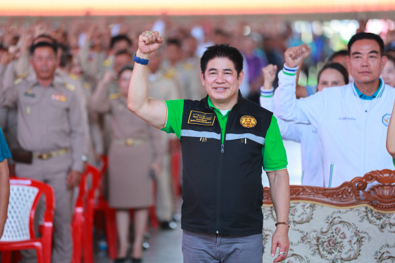 93FB828F-7750-4F57-B776-55FF51A18E14