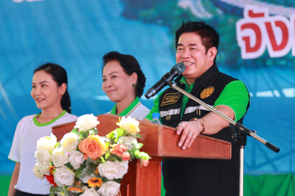 C222BCB2-287A-4450-A901-972C29379FFB