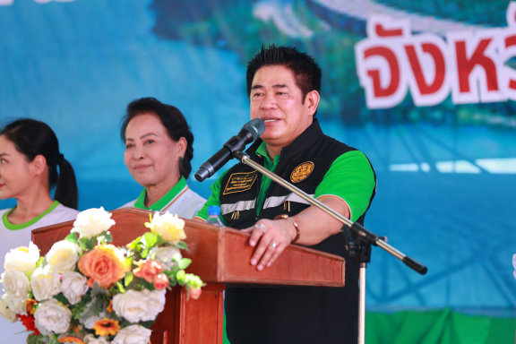 7C8A41C6-A849-4924-A0B6-037E9D1420E8