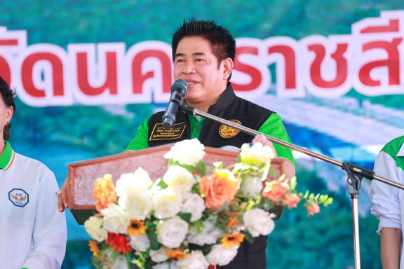 162765D0-7BE1-48A9-BFB1-EF607B1A57C1