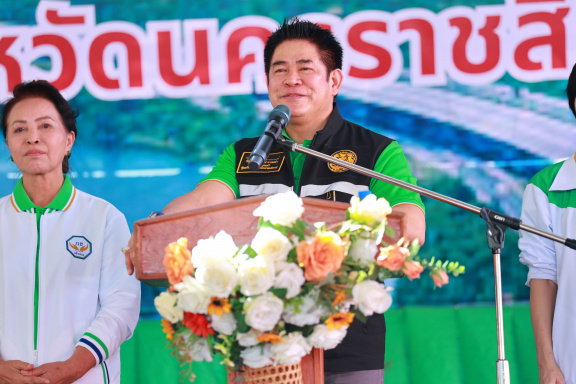 E53B1632-B20A-4BF4-A7BC-072927A65D28