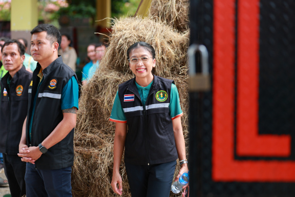 CA2C5A80-A19E-47C9-B449-7C6982FD77BA