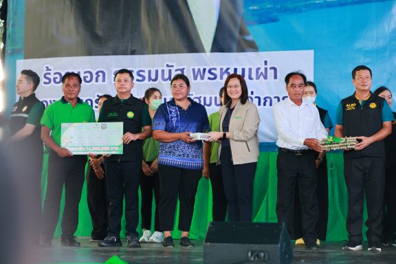 8ADEF334-7611-4767-A1D5-040F592D63D5