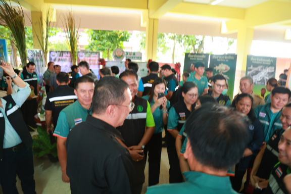 1AB42A4A-97A7-4628-A5CE-D4B4ECA2376B