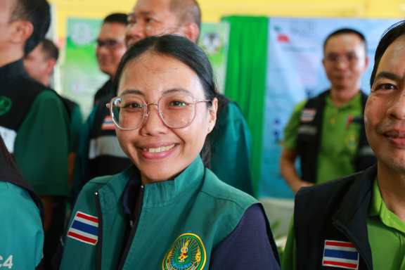 7C1B4949-6975-40A3-9CAD-D26B4A7C1BEE