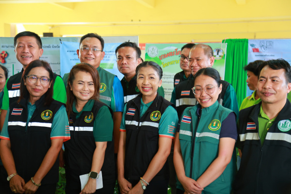 6D7E4535-C8DE-4649-BFBB-C39FD5426C1C