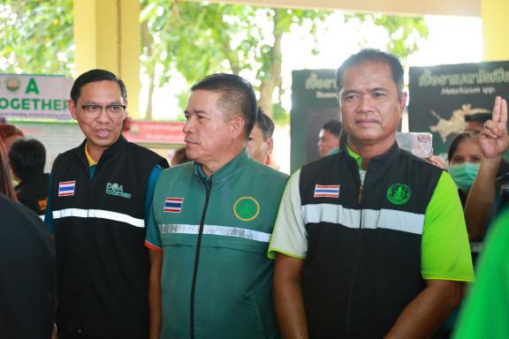 B2F54AF4-9242-4033-BDB0-98AD0E1BD771