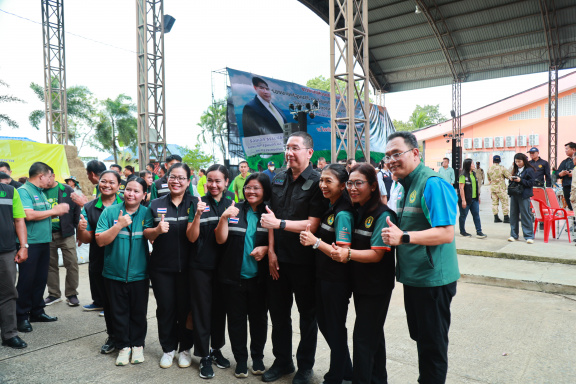 7F2ABA37-E3D8-431A-A136-4726F070B075