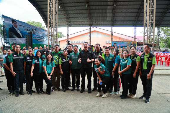 13FC3A39-B4E5-4581-890A-116F2E391222