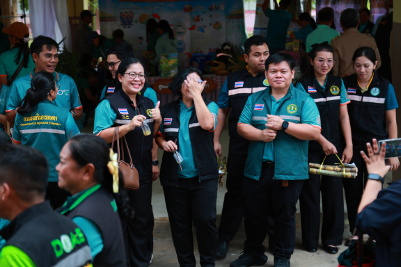 C88C7D06-A751-43A2-B1C9-8A8B8E14763E