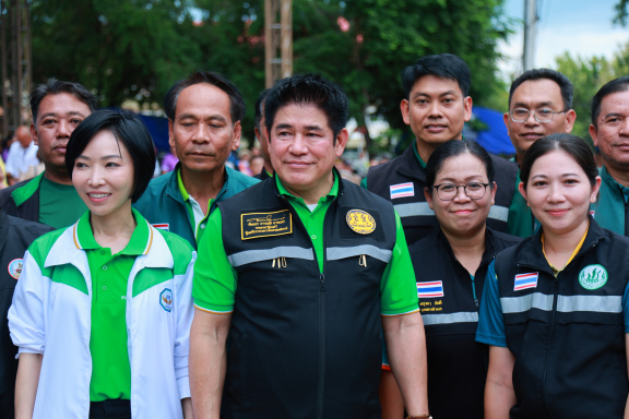 9E6DE5DA-7E8B-4FD8-97C7-192449A7E761