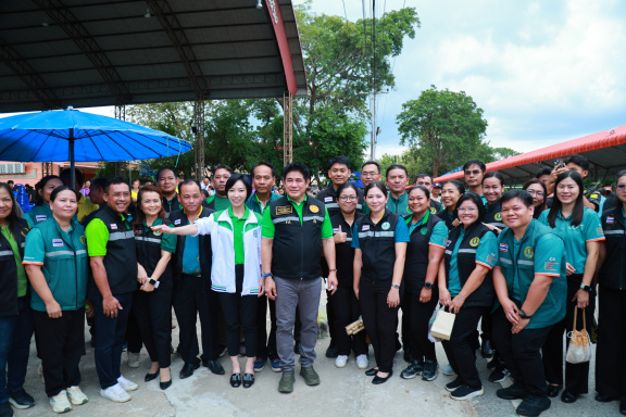 0951EE00-D440-497A-889E-6385BA6BE3D8