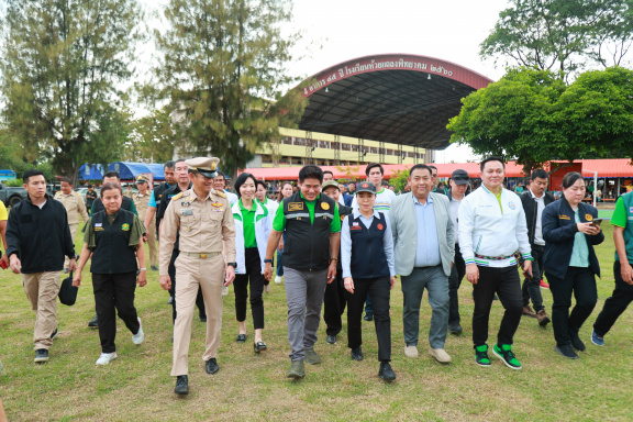 5331AB3D-B50D-47BE-B42E-2EB08A8A1351