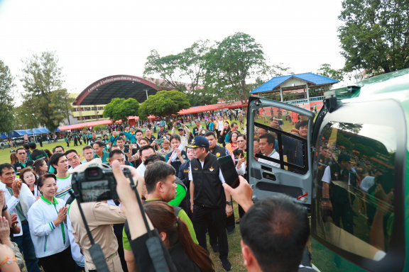 47B2E88B-9DF8-45C7-A6CB-E5B811F90D29