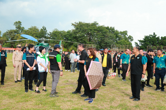 DE1BAAD5-DAF2-4D8E-B24F-6CF6ABB5E1D3