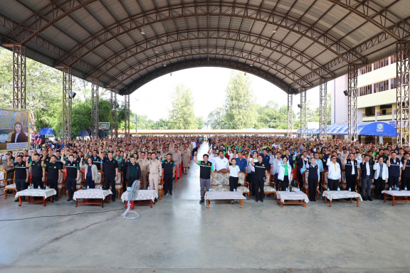 6791C3A9-BE26-430F-B6ED-6D3560D62C37