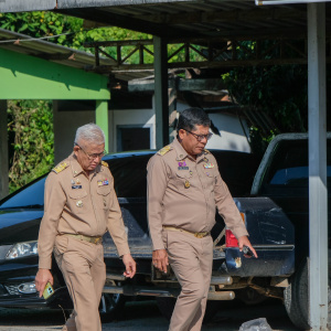 25681201 รองรพีทัศน์ ลงพื้นที่สำนักงานเกษตรจังหวัดอ่างทอง เพื่อมอบแนวทางการขับเคลื่อนงานส่งเสริมการเกษตร ประจำปี พ.ศ. 2569